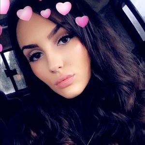 Meet your Posher, Ashlee